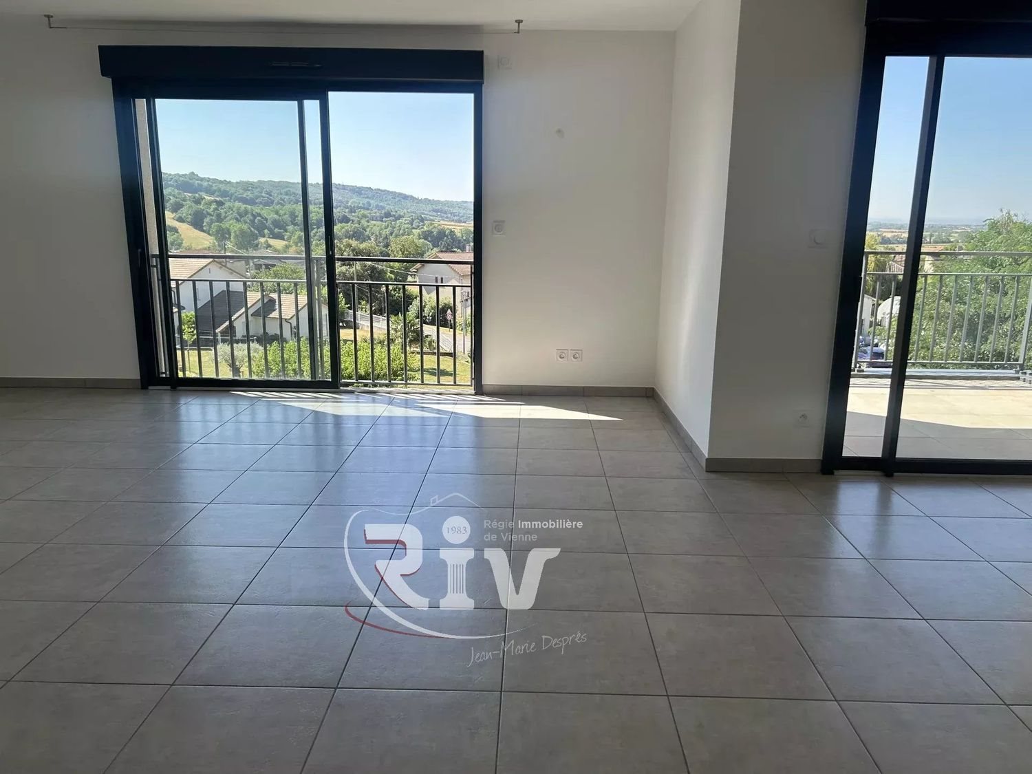 Appartement à louer, 80m², Les Côtes-d'Arey