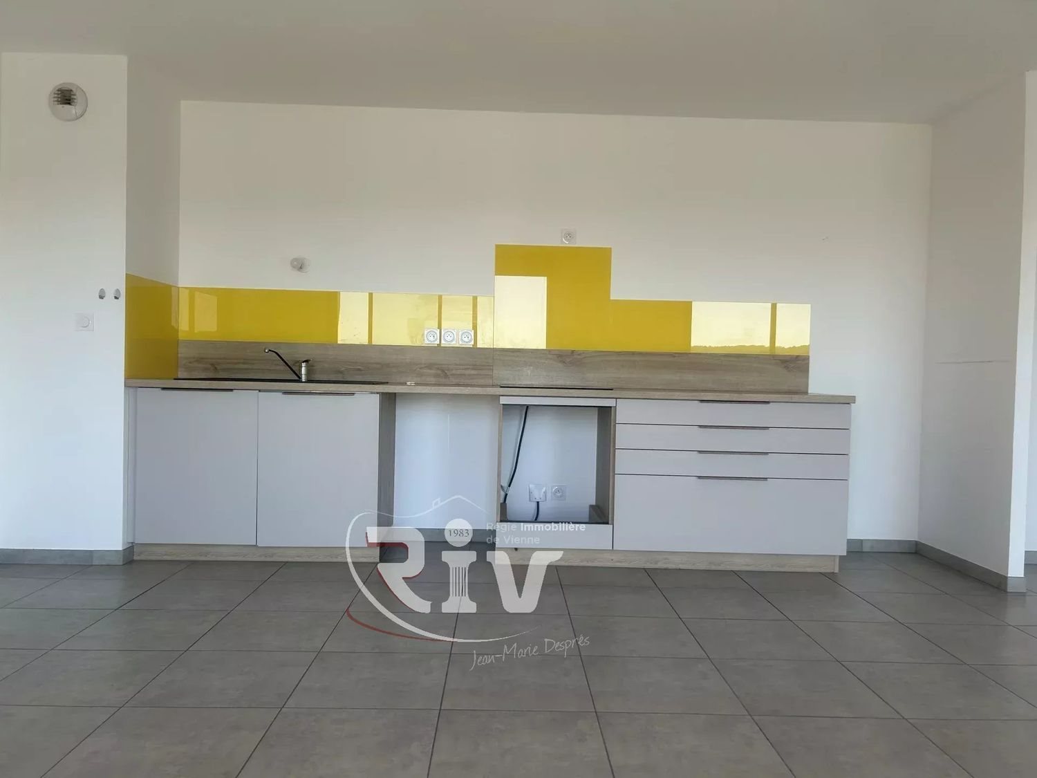 Appartement à louer, 80m², Les Côtes-d'Arey