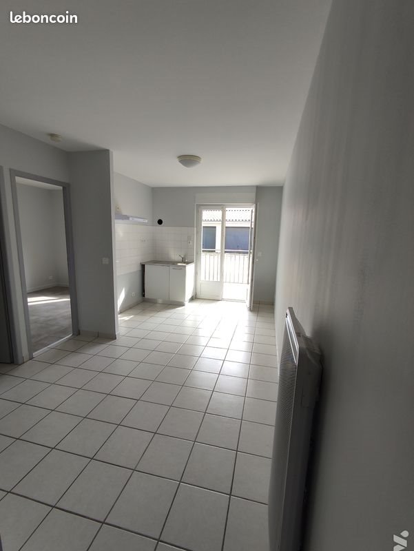 Appartement à louer, 26m², Saint-Jean-de-Muzols