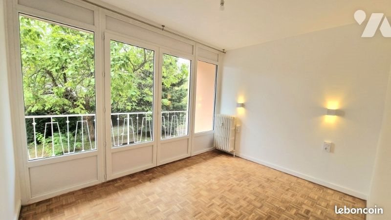 Appartement à louer, 82m², Tournon-sur-Rhône