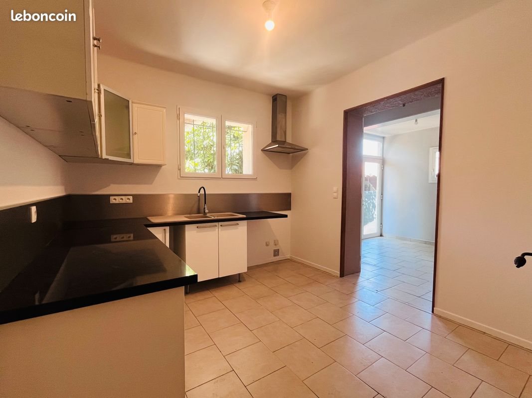 Appartement à louer, 91m², Le Pradet