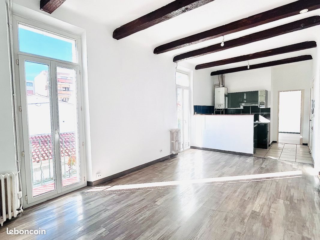 Appartement à louer, 68m², Toulon