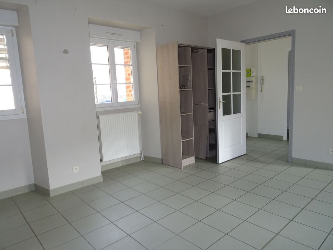 Appartement à louer, 63m², Ay