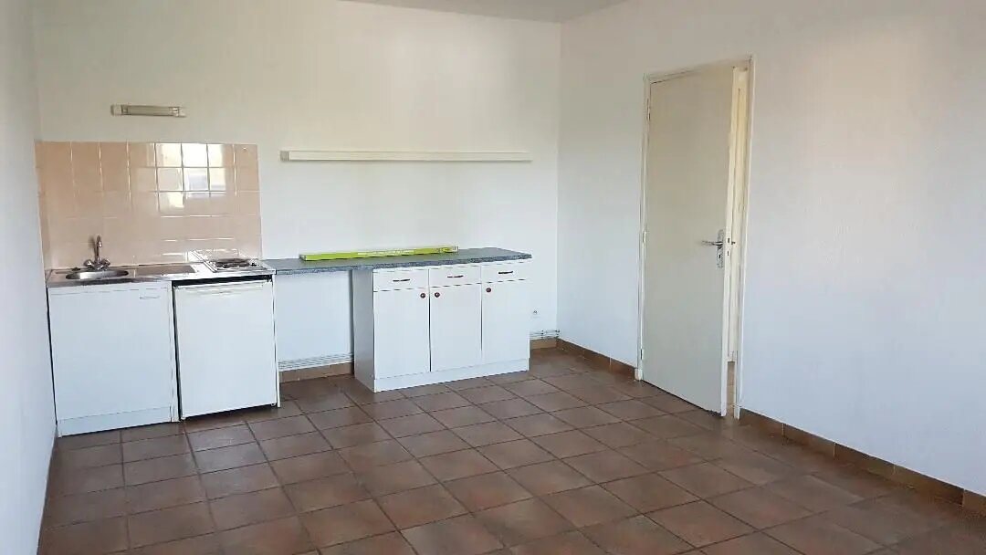 Appartement à louer, 40m², Eguilles