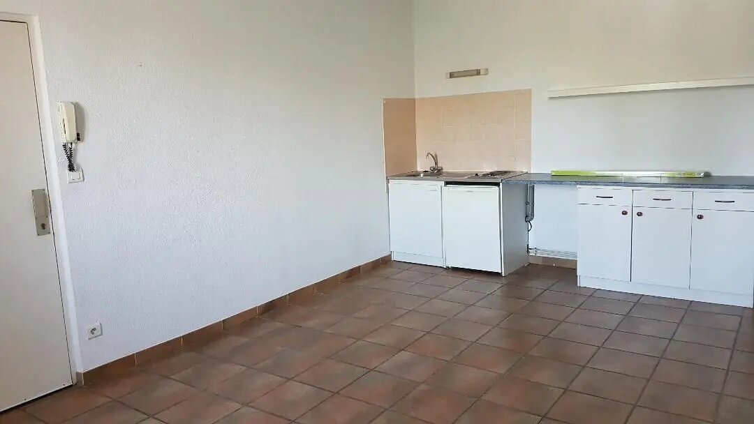 Appartement à louer, 40m², Eguilles