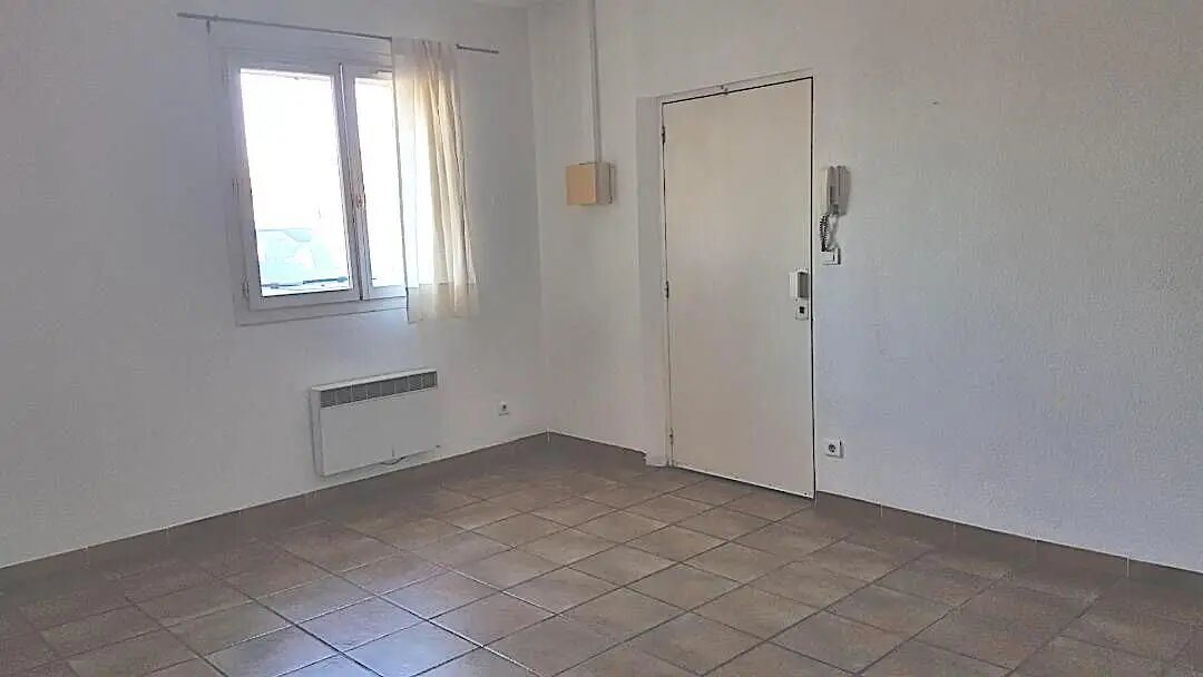 Appartement à louer, 40m², Eguilles