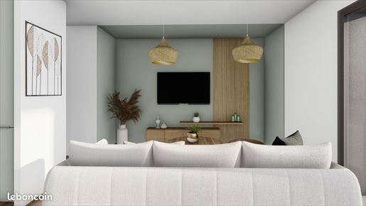 Advert pic 0