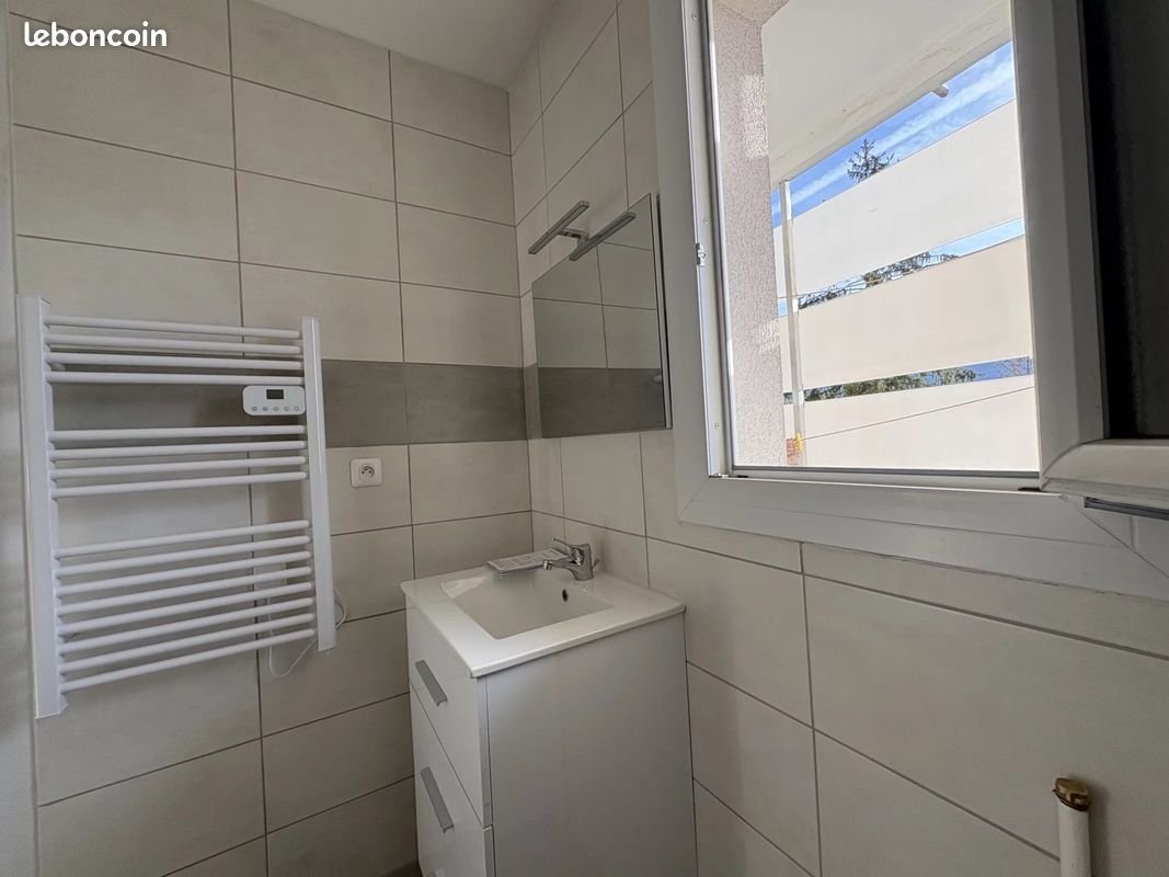 Appartement à louer, 49m², Fontaine