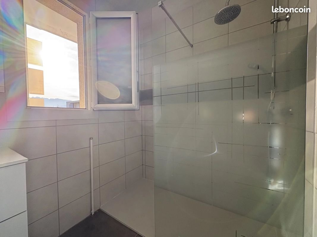 Appartement à louer, 49m², Fontaine