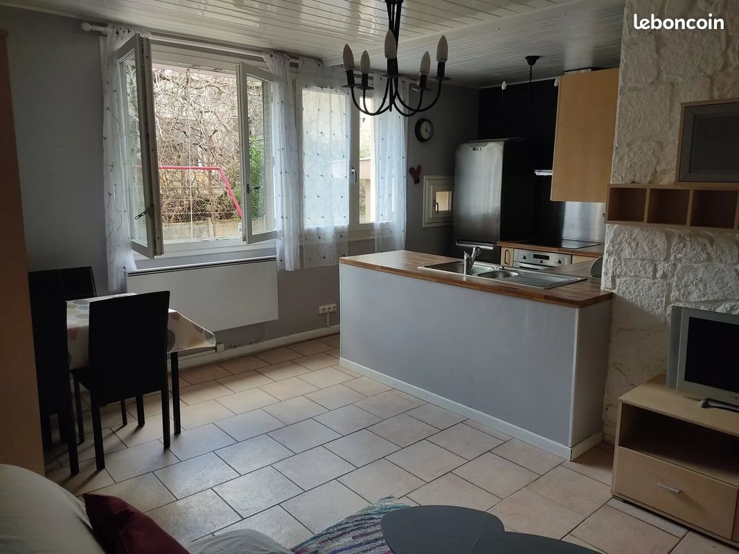 Appartement à louer, 51m², Fontaine
