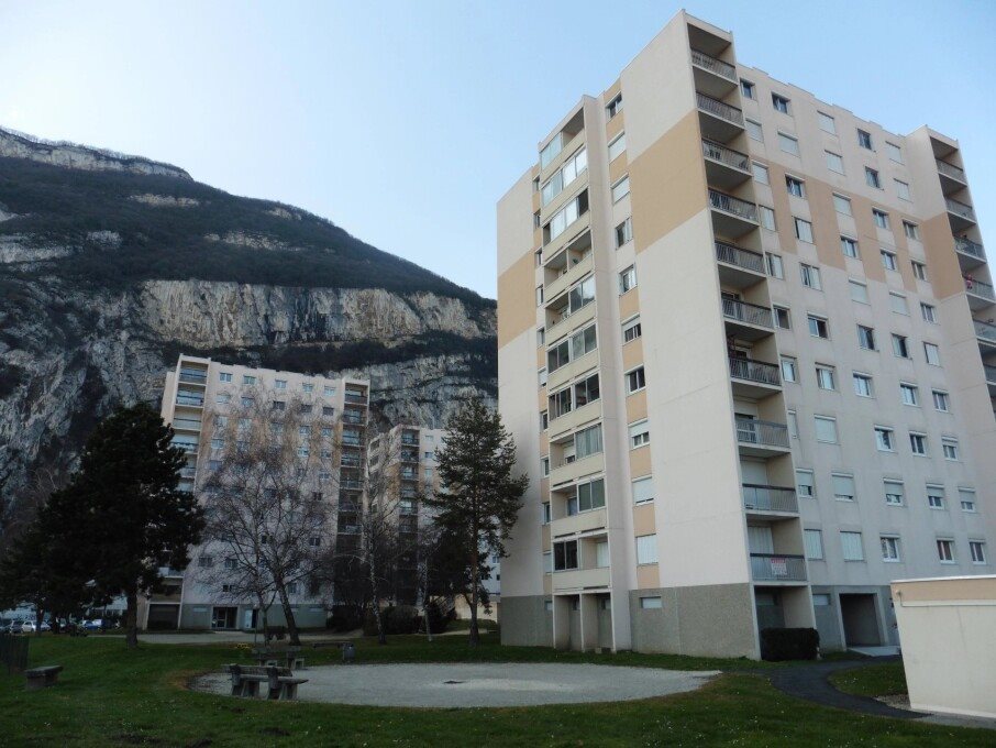 Appartement à louer, 76m², Sassenage