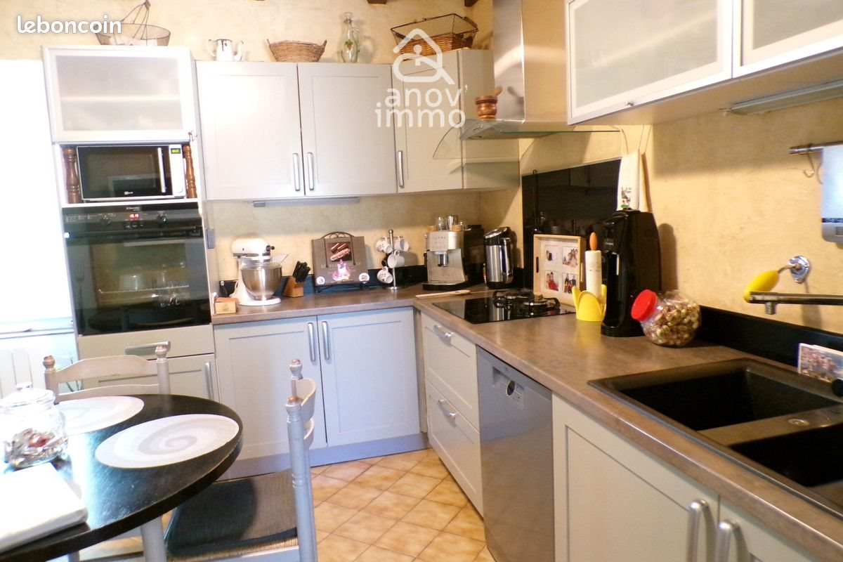 Maison à vendre, 170m², Brigueuil