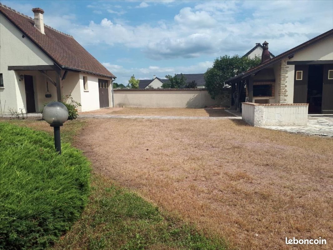 Maison à vendre, 173m², Saint-Amand-Montrond