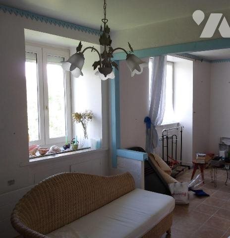 Maison à vendre, 70m², Saint-Silvain-Bas-le-Roc