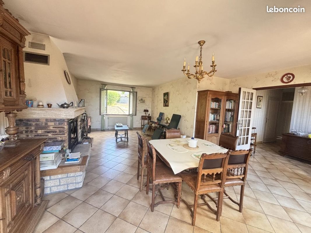 Maison à vendre, 112m², Saint-Doulchard