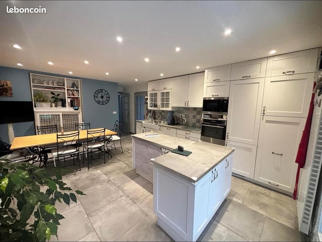 Maison à vendre, 138m², Bourges