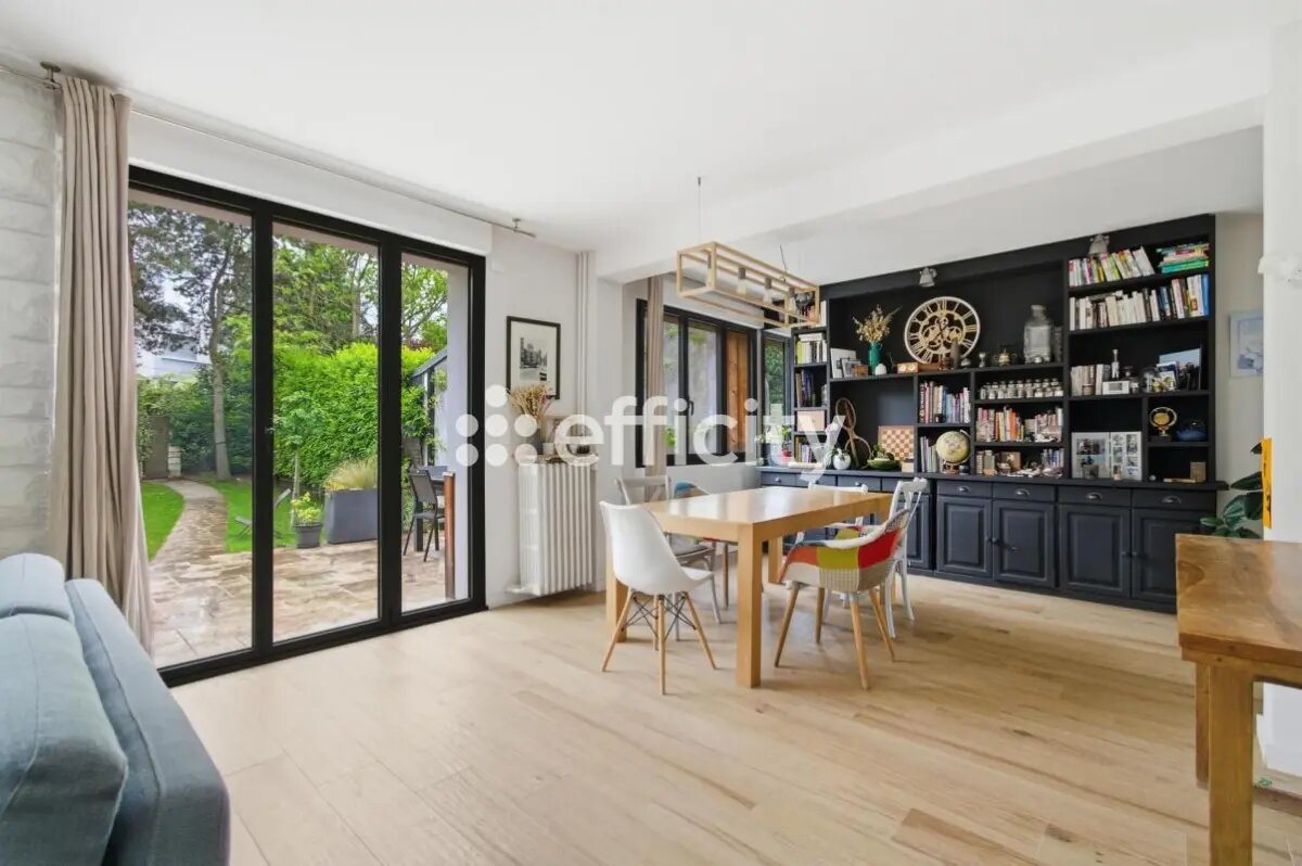 Maison à vendre, 151m², La Celle-Saint-Cloud