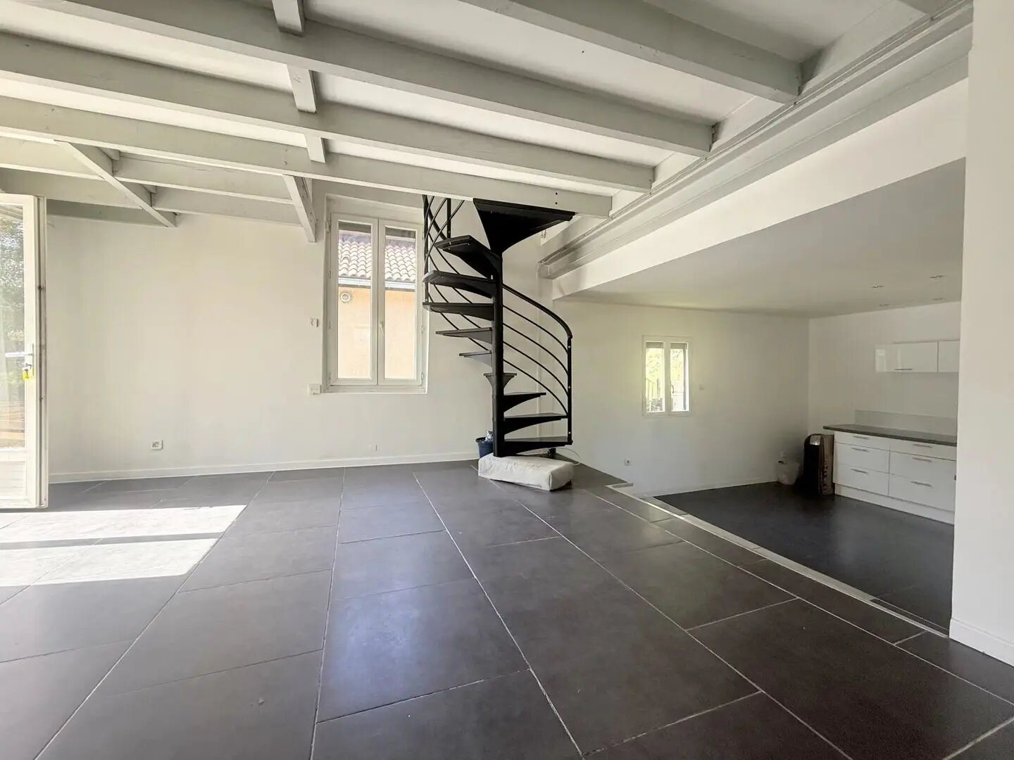 Maison à vendre, 88m², Le Chambon-Feugerolles
