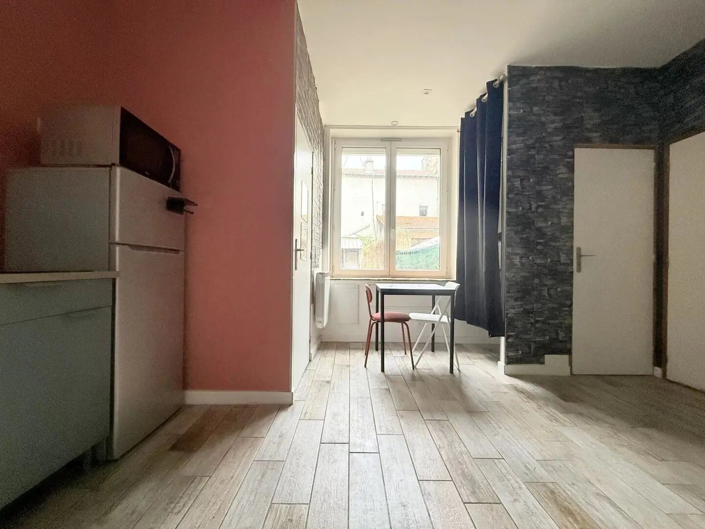 Appartement à louer, 18m², Saint-Étienne