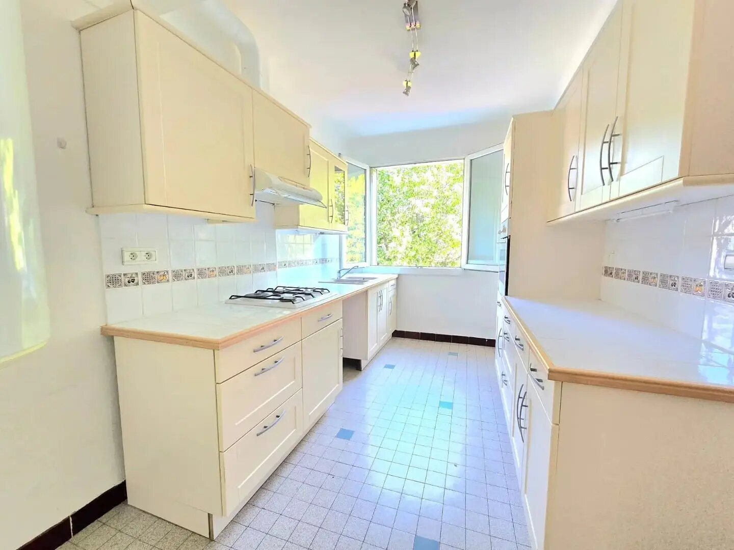 Appartement à vendre, 91m², Digne-les-Bains