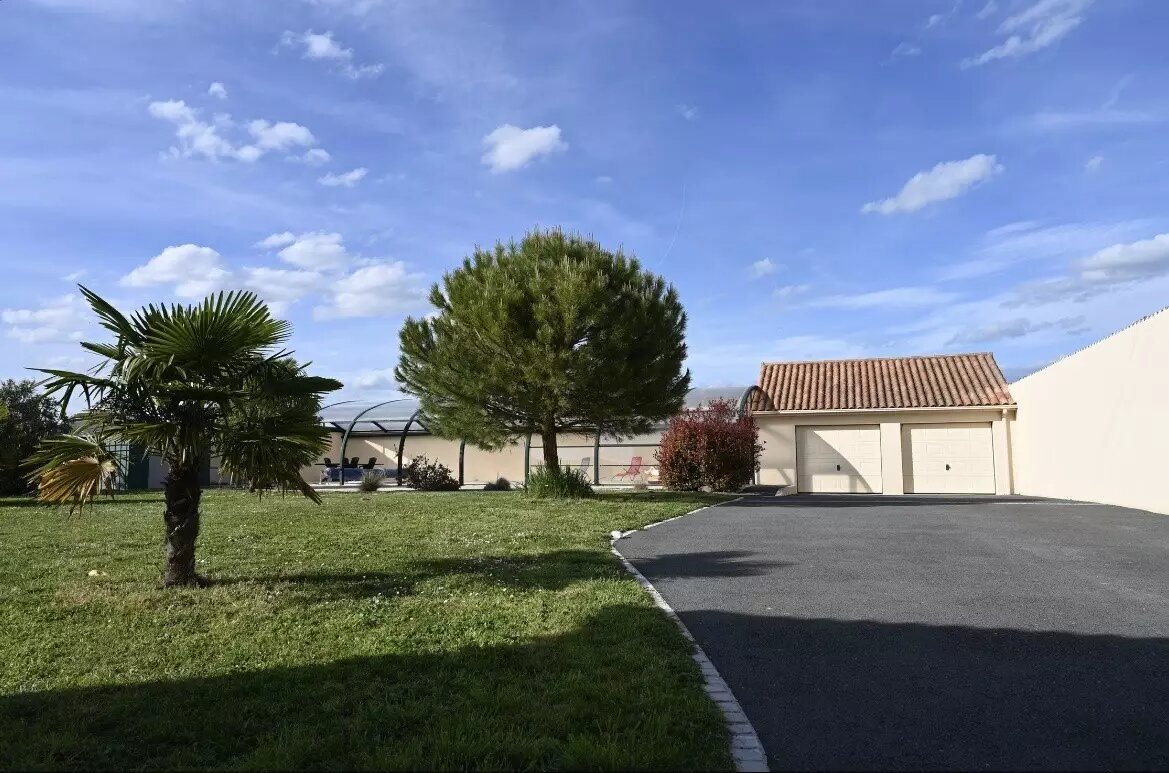 Maison à vendre, 199m², Availles-en-Châtellerault
