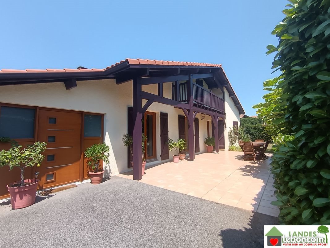 Maison à vendre, 144m², Saint-Perdon