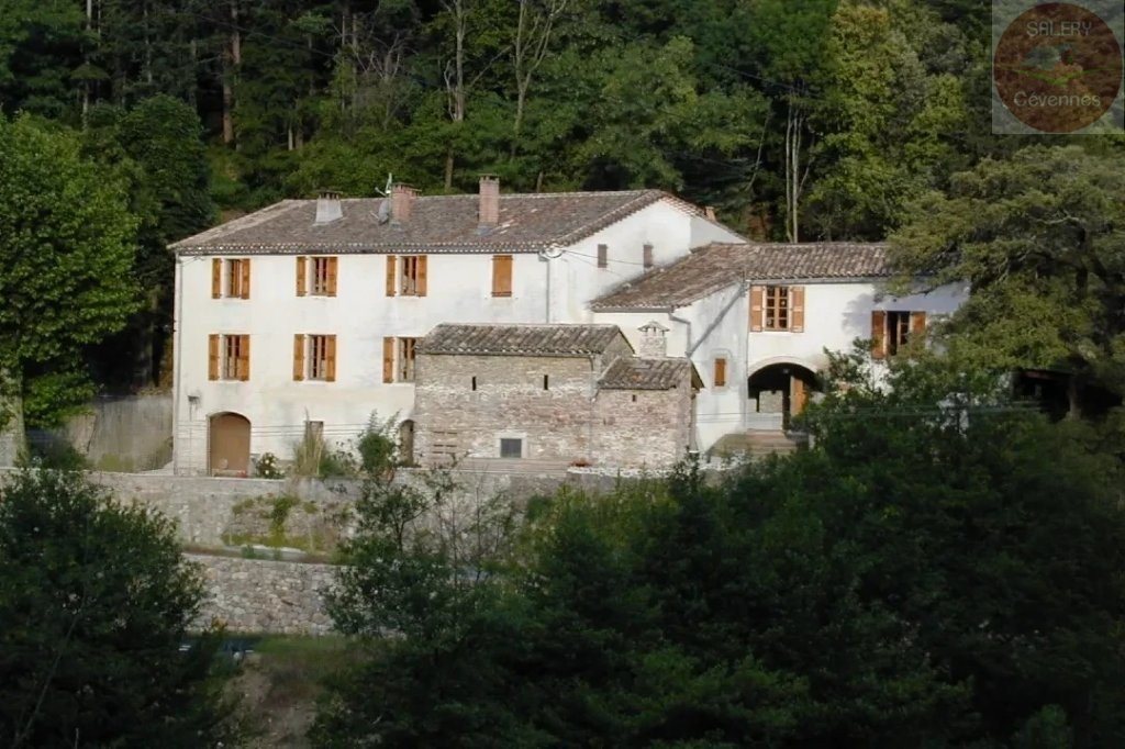 Maison à vendre, 337m², Soudorgues