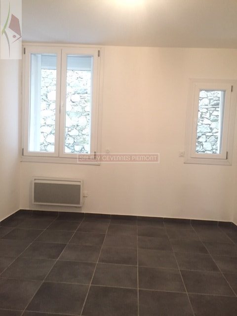 Appartement à louer, 52m², Sumène
