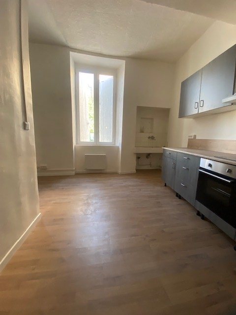 Appartement à louer, 34m², Saint-Hippolyte-du-Fort