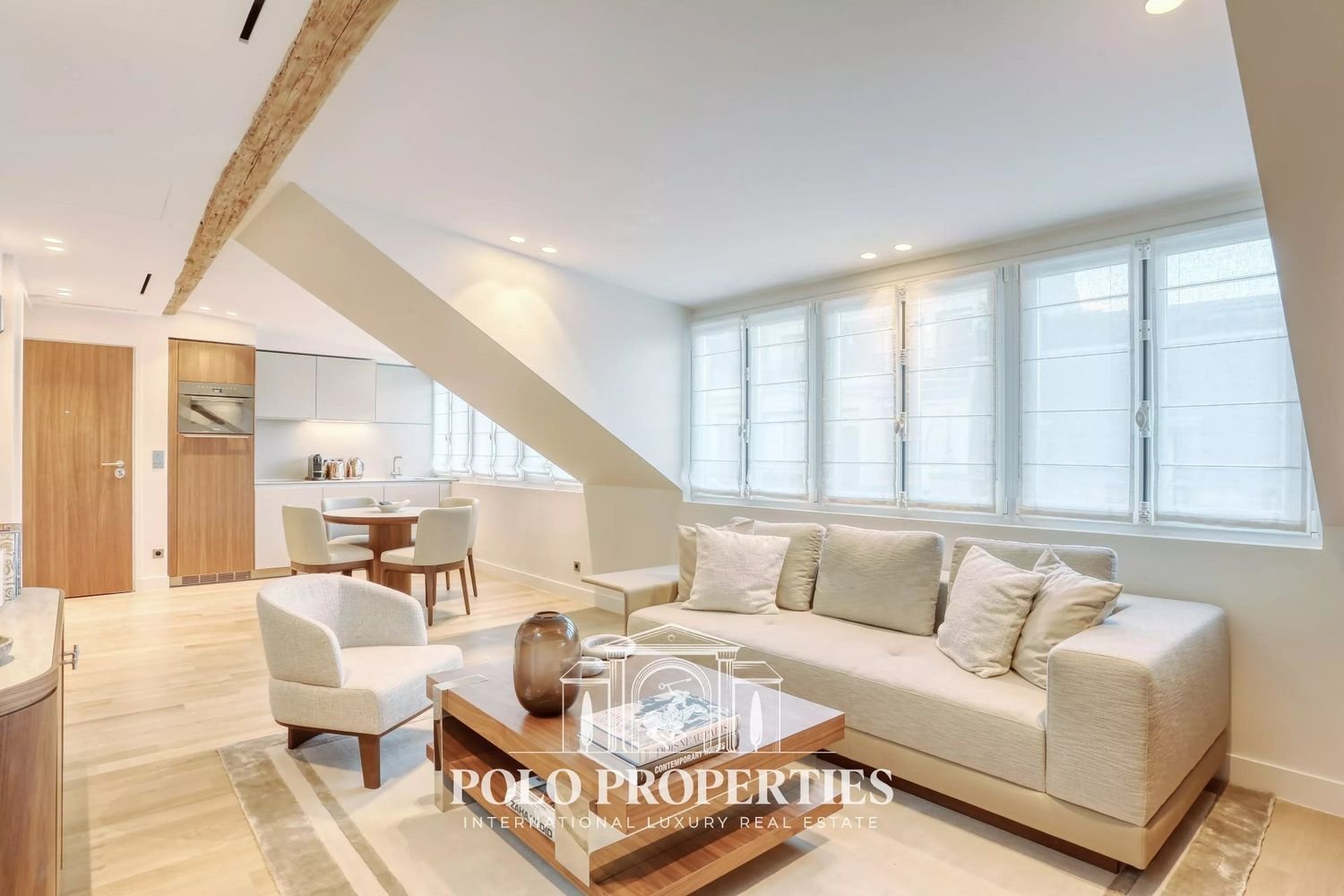 Appartement à louer, 56m², Paris 8ème