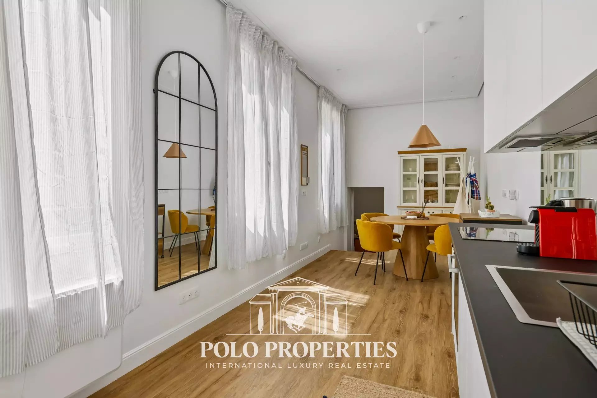 Appartement à louer, 51m², Paris 8ème