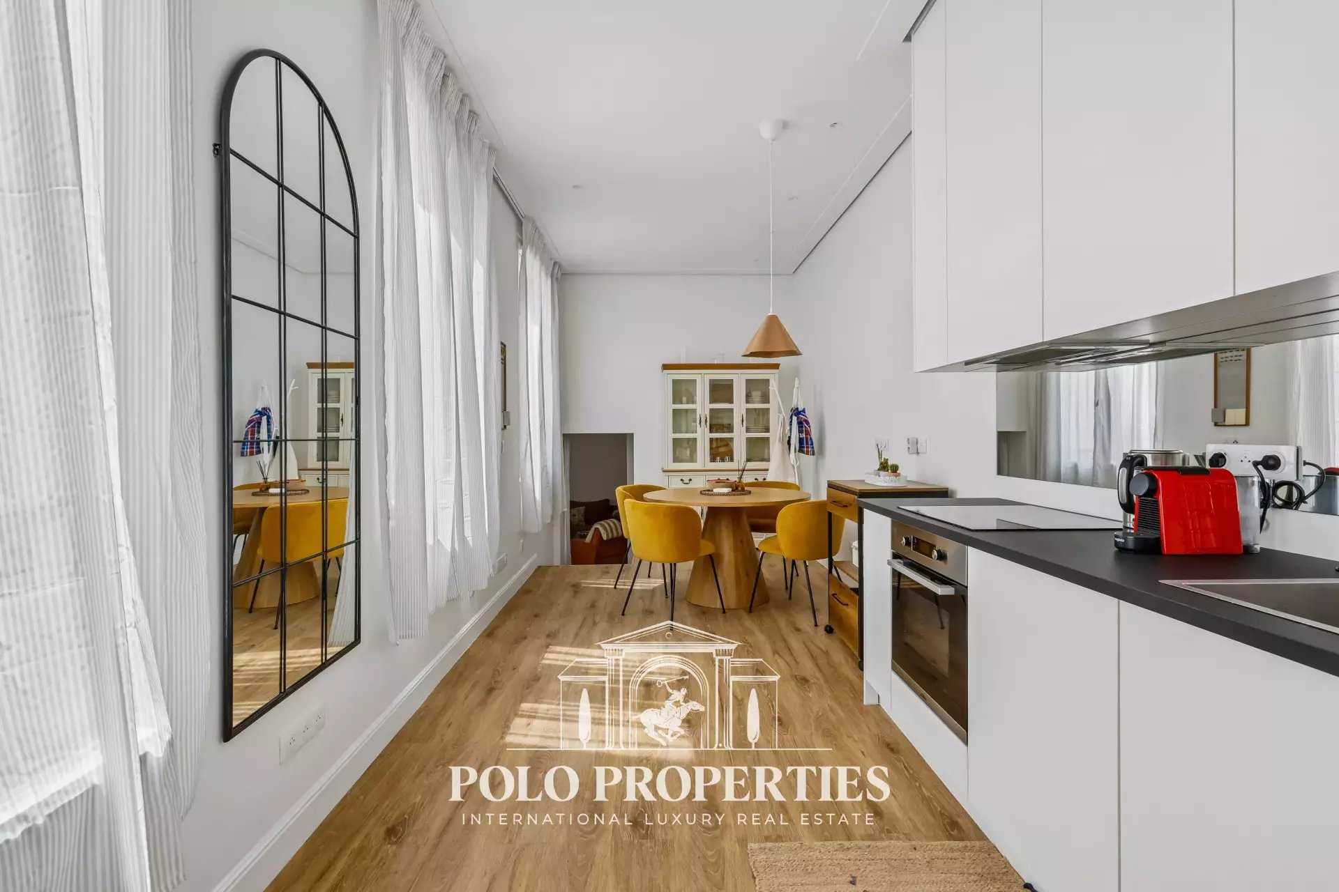 Appartement à louer, 51m², Paris 8ème