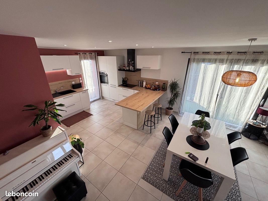 Maison à louer, 95m², Lansargues