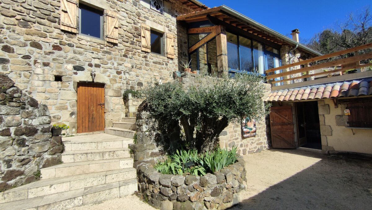 Maison à vendre, 249m², Jaujac