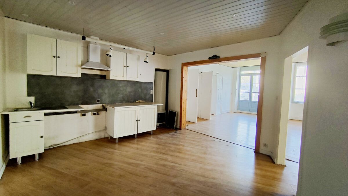 Appartement à vendre, 103m², Aubenas