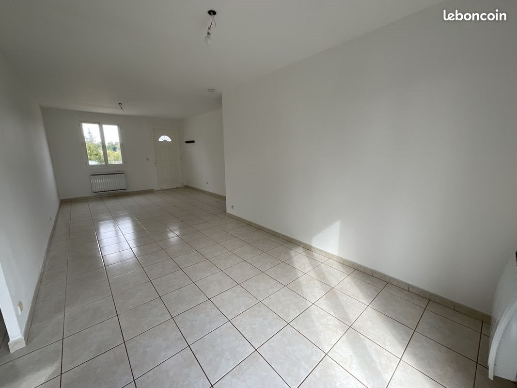 Maison à louer, 60m², Saint-Martin-d'Auxigny