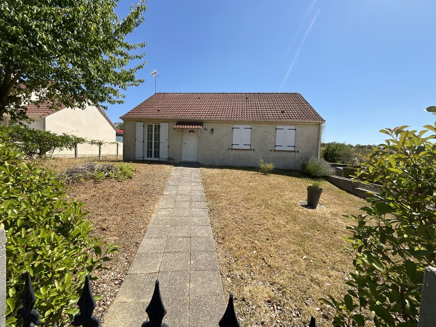 Maison à louer, 104m², Trouy