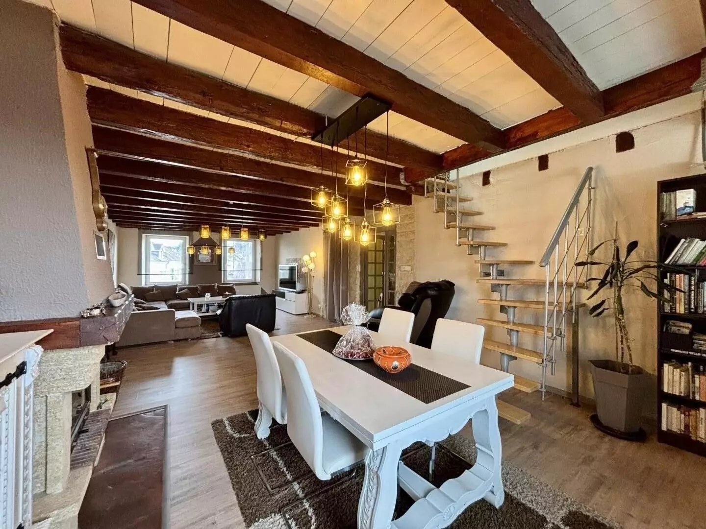 Maison à vendre, 171m², L'Isle-sur-le-Doubs