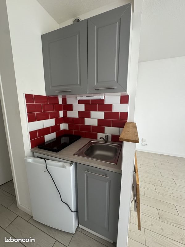 Appartement à louer, 17m², Pau