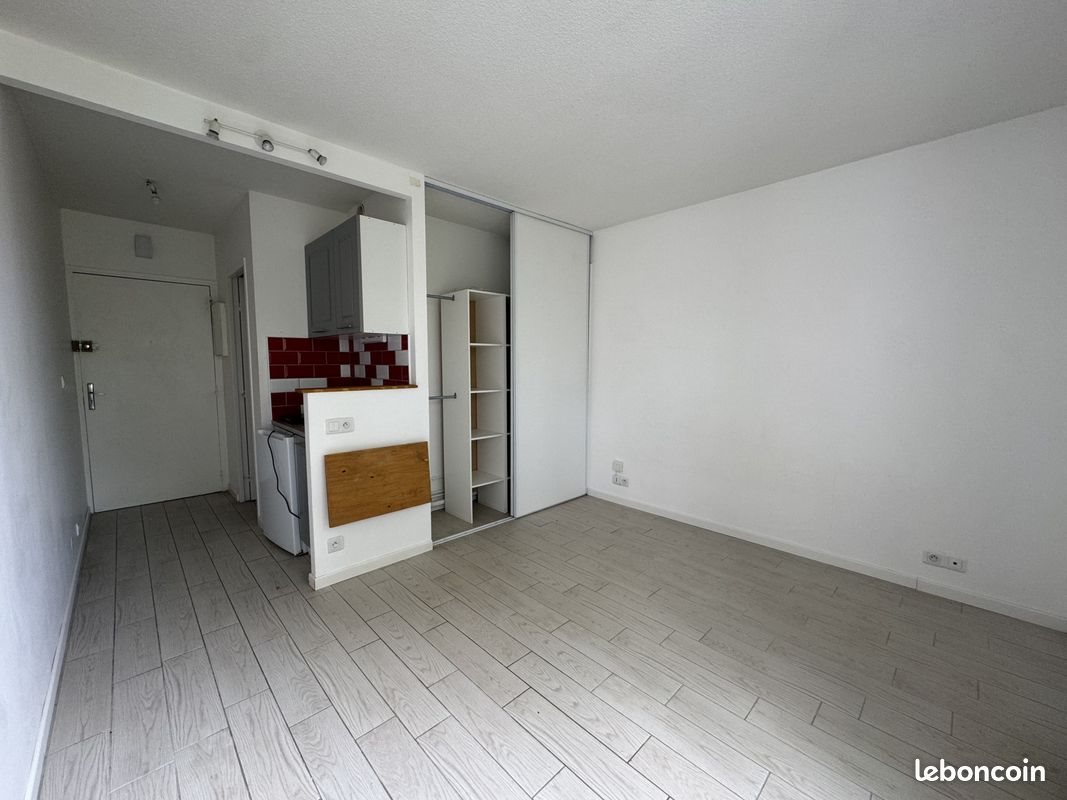 Appartement à louer, 17m², Pau