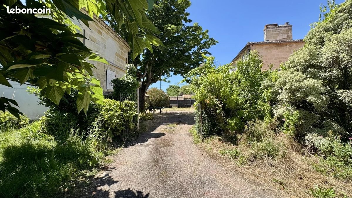 Maison à vendre, 259m², Saint-Louis-de-Montferrand