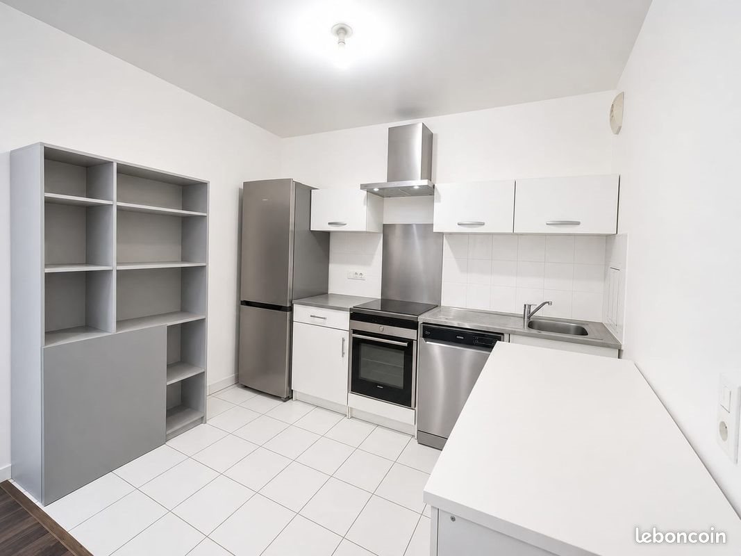 Appartement à louer, 43m², Romainville