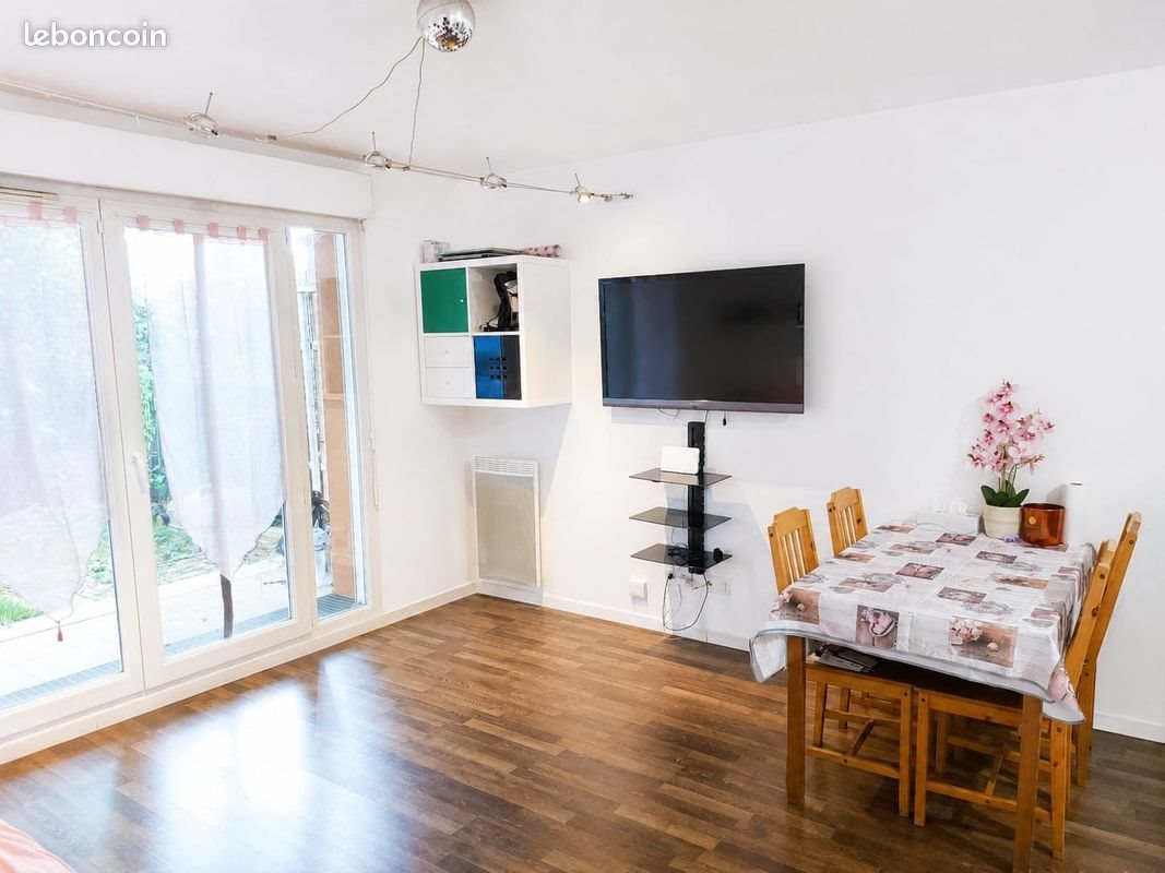Appartement à louer, 43m², Romainville