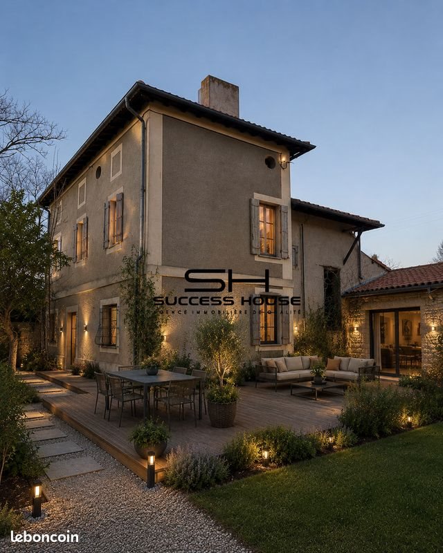 Maison à vendre, 184m², Saint-Elix-le-Château