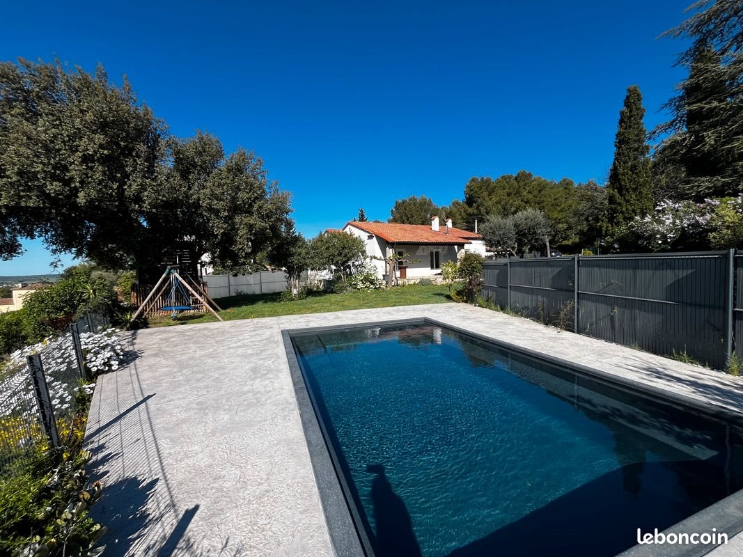 Maison à vendre, 123m², Nages-et-Solorgues