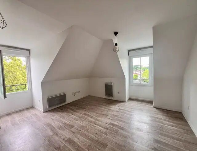 Appartement à louer, 23m², Yerres