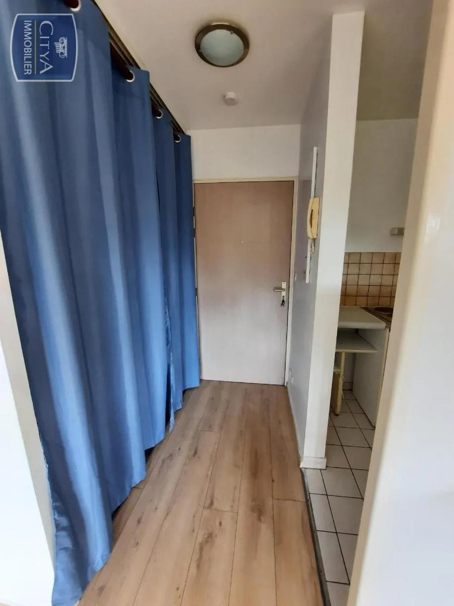 Appartement à louer, 34m², Evry