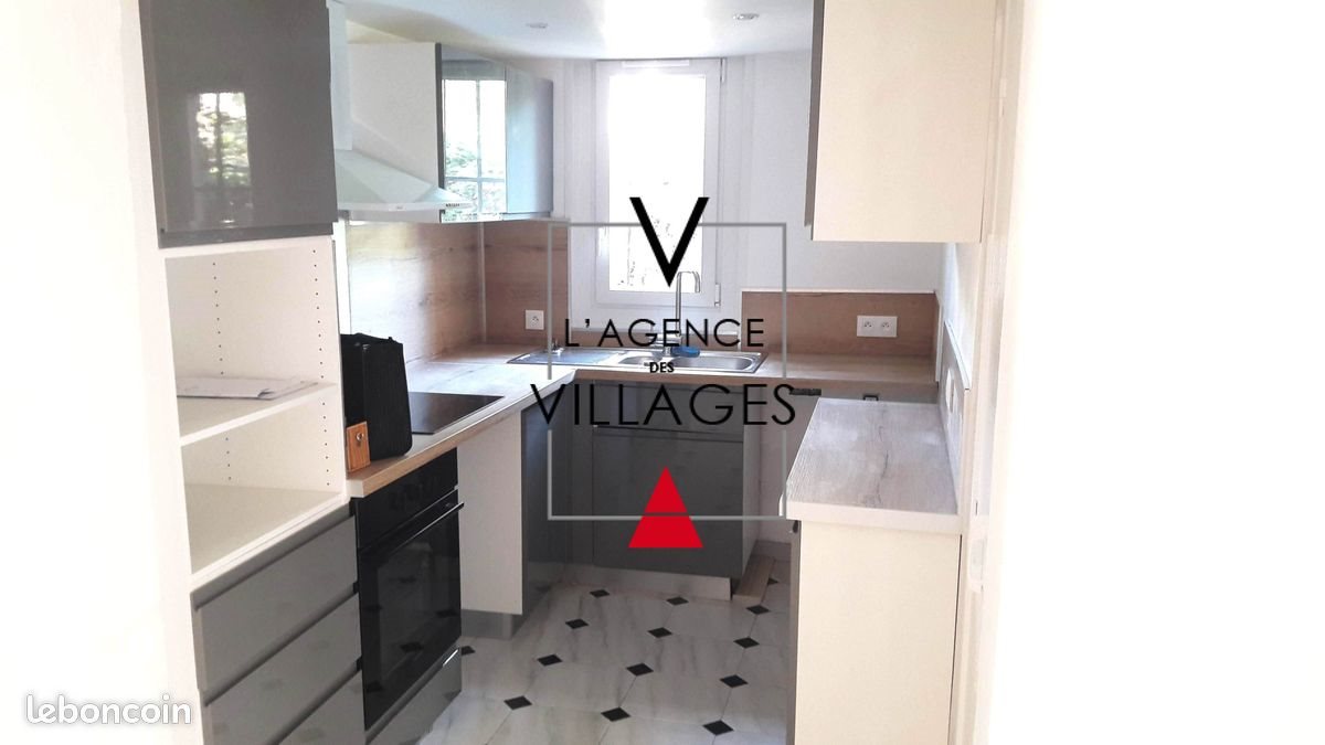 Appartement à louer, 128m², Saint-Cézaire-sur-Siagne