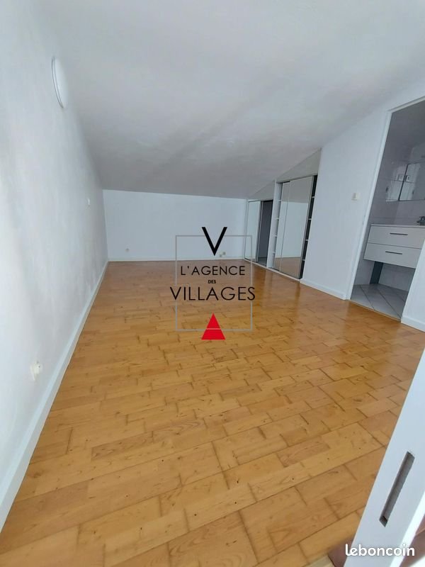 Appartement à louer, 39m², Peymeinade