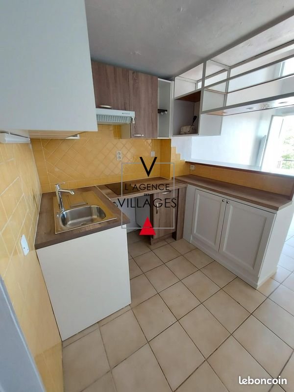 Appartement à louer, 39m², Peymeinade